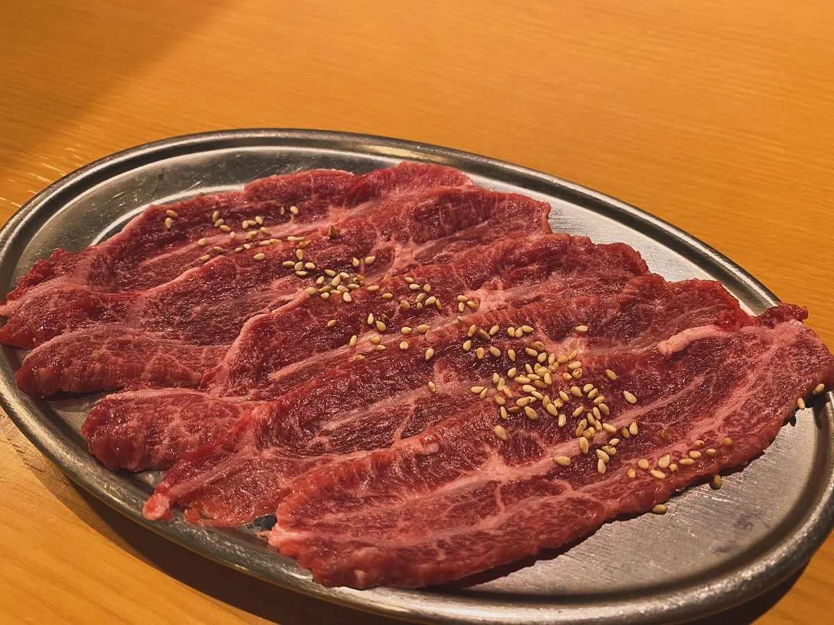 焼肉ホルモンにくろう京橋店です！