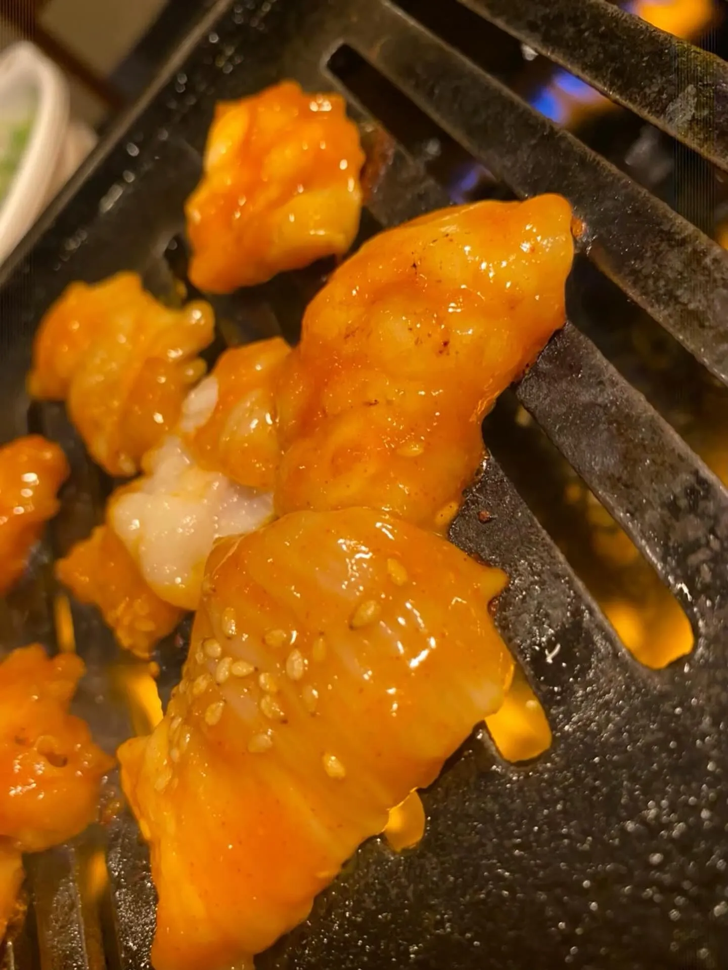 焼肉ホルモンにくろう京橋店です！！